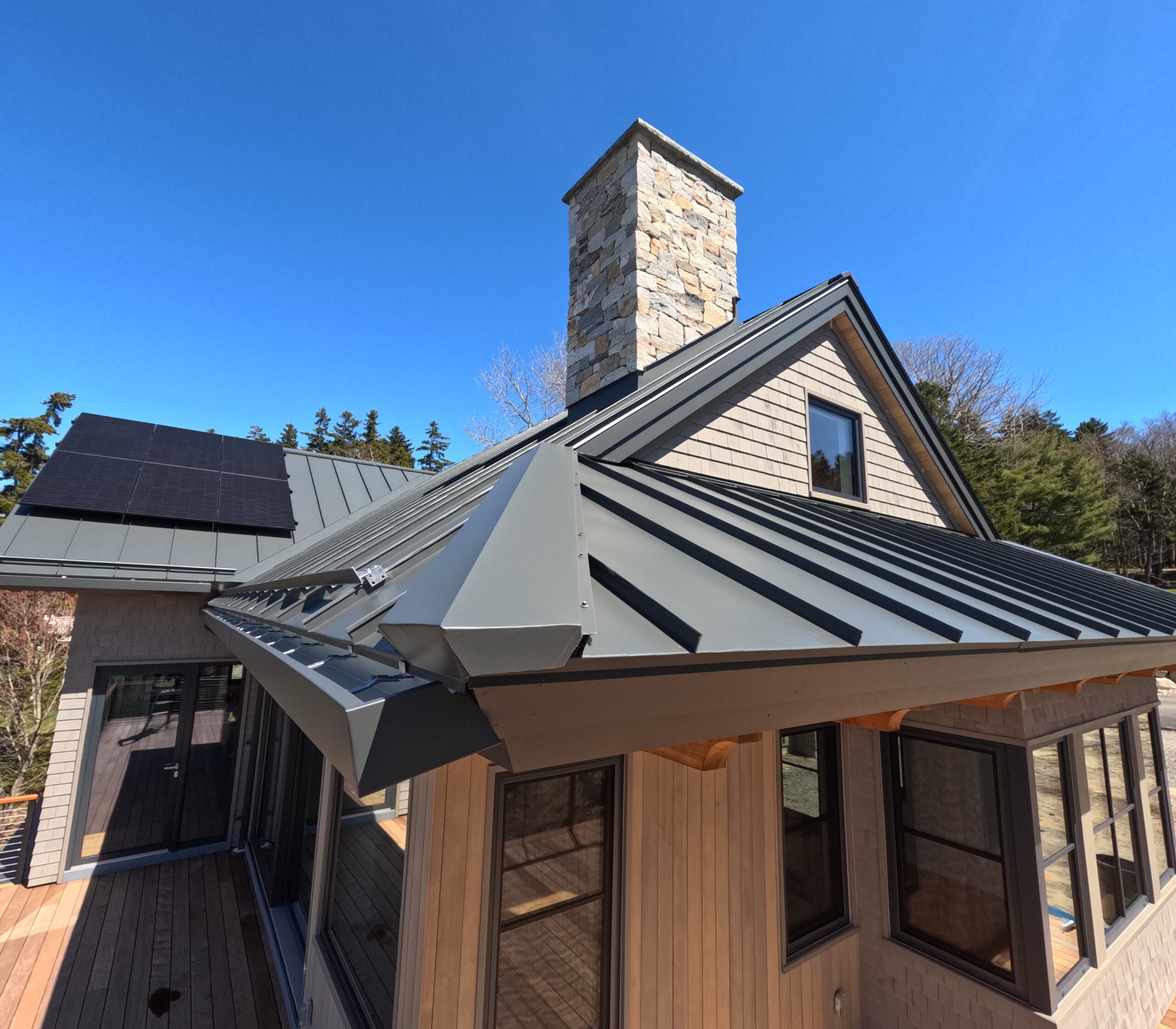 Standing seam metal roof